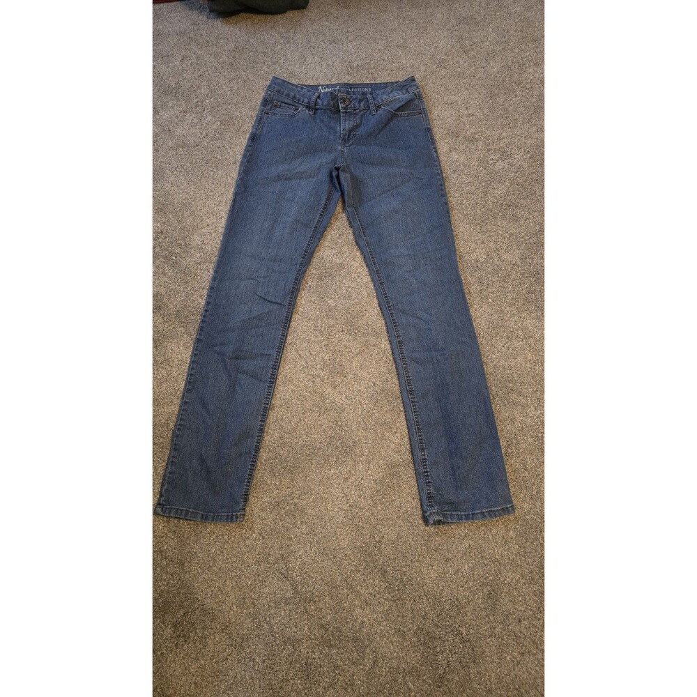 WOMAN'S SIZE:4A NATURAL REFLECTIONS MED WASH DENIM STRAIGHT FIT*NWOT*REALLY NICE